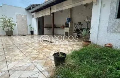 Casa à venda, 3 quartos, 1 suíte, 2 vagas, vigilato pereira - uberlândia/mg