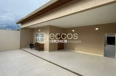 Casa à venda, 3 quartos, 1 suíte, jardim patrícia - uberlândia/mg