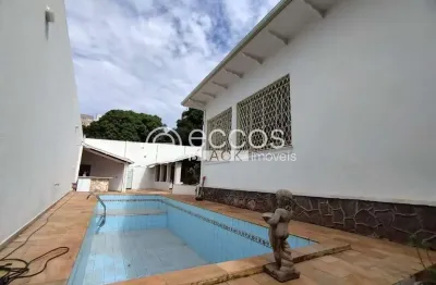 Casa para aluguel, 5 quartos, 3 suítes, 2 vagas, fabrício - uberaba/mg