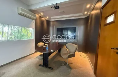 Sala comercial para alugar na Avenida Afonso Pena, Umuarama, Uberlândia