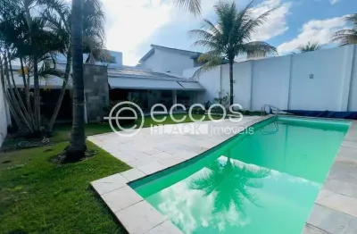 Casa à venda, 4 quartos, 4 suítes, 2 vagas, morada da colina - uberlândia/mg