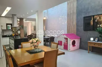 Casa à venda, 4 quartos, 1 suíte, 2 vagas, santa rosa - uberlândia/mg