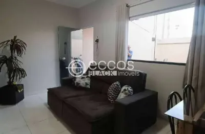 Casa à venda, 2 quartos, 2 vagas, jardim ipanema - uberlândia/mg