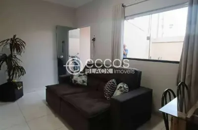 Casa à venda, 2 quartos, 2 vagas, jardim ipanema - uberlândia/mg