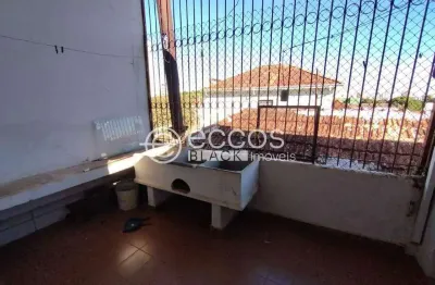 Casa para aluguel, 5 quartos, 1 suíte, 1 vaga, nossa senhora da abadia - uberaba/mg