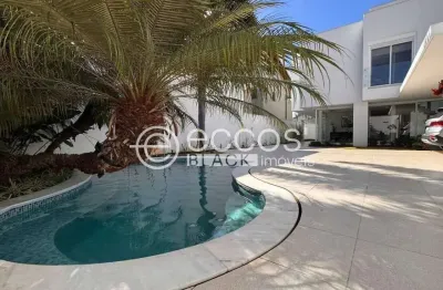 Casa em condomínio para aluguel, 4 quartos, 4 suítes, 2 vagas, Jardim Karaíba - Uberlândia/MG