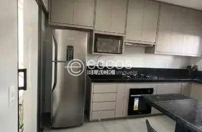 Casa à venda, 3 quartos, 1 suíte, 2 vagas, novo mundo - uberlândia/mg