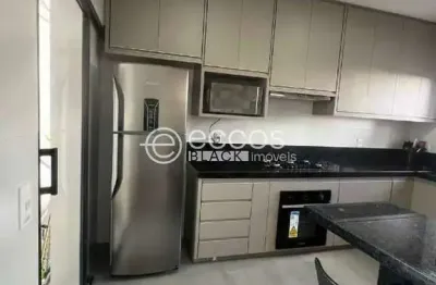 Casa à venda, 3 quartos, 1 suíte, 2 vagas, novo mundo - uberlândia/mg