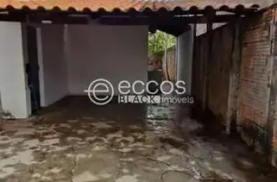 Casa à venda, 2 quartos, 1 vaga, jardim elza amuí i - uberaba/mg