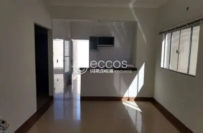 Casa à venda, 2 quartos, 1 suíte, 1 vaga, jardim espanha - uberaba/mg