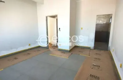 Ponto comercial para alugar na Rua Barão de Camargos, 272, Centro, Uberlândia