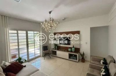 Casa para aluguel, 4 quartos, 1 suíte, 2 vagas, vigilato pereira - uberlândia/mg
