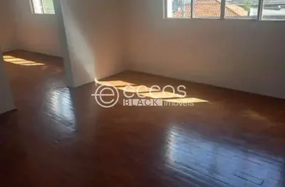 Apartamento à venda, 3 quartos, 1 suíte, 1 vaga, centro - uberlândia/mg