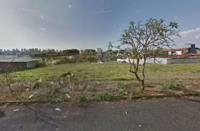 Terreno à venda na Rua Presidente Costa e Silva, 85, Altamira, Uberlândia