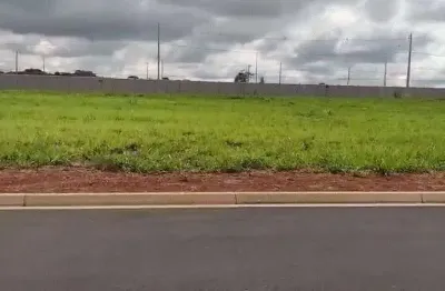 Terreno à venda na Avenida Multicor, Grand Ville, Uberlândia