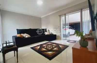 Casa à venda, 2 quartos, 1 suíte, 3 vagas, jardim itália - uberaba/mg