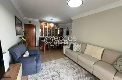 Apartamento à venda, 4 quartos, 1 suíte, 1 vaga, martins - uberlândia/mg