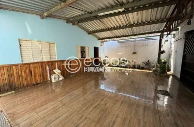 Casa com 2 quartos à venda na Rua Rio Uaupes, Mansour, Uberlândia