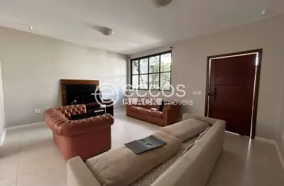 Casa à venda, 4 quartos, 1 suíte, 6 vagas, jardim karaíba - uberlândia/mg