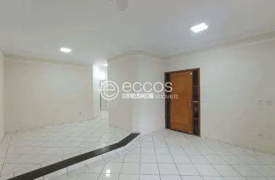 Casa para aluguel, 3 quartos, 1 suíte, 3 vagas, santa luzia - uberlândia/mg