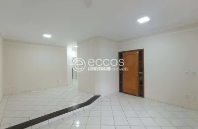 Casa para aluguel, 3 quartos, 1 suíte, 3 vagas, santa luzia - uberlândia/mg
