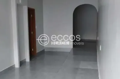 Sala comercial para alugar na Rua Professor Mário Porto, 136, Centro, Uberlândia