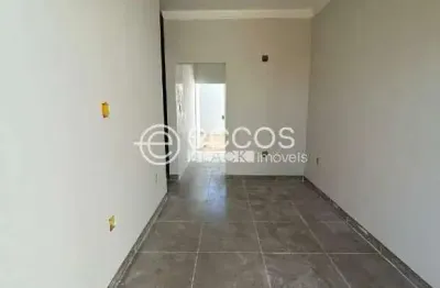 Casa à venda, 2 quartos, 1 suíte, 2 vagas, laranjeiras - uberlândia/mg