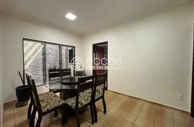 Casa à venda, 3 quartos, 1 suíte, 3 vagas, jardim espírito santo - uberaba/mg