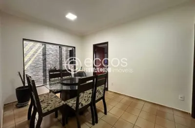 Casa à venda, 3 quartos, 1 suíte, 3 vagas, jardim espírito santo - uberaba/mg