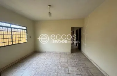 Casa à venda, 3 quartos, 1 suíte, 2 vagas, jardim espírito santo - uberaba/mg