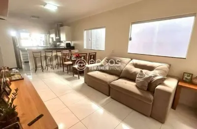 Casa à venda, 3 quartos, 2 suítes, 3 vagas, jardim nenê gomes - uberaba/mg