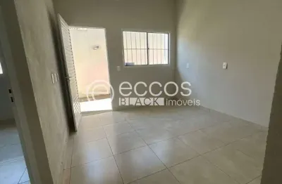 Casa para aluguel, 2 quartos, 1 vaga, milenium - araguari/mg