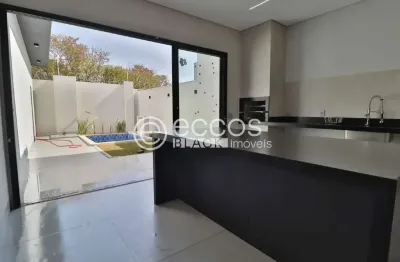 Casa em condomínio à venda, 3 quartos, 2 suítes, 2 vagas, grand ville - uberlândia/mg