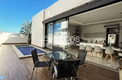 Casa em condomínio para aluguel, 3 quartos, 3 suítes, 3 vagas, granja marileusa - uberlândia/mg