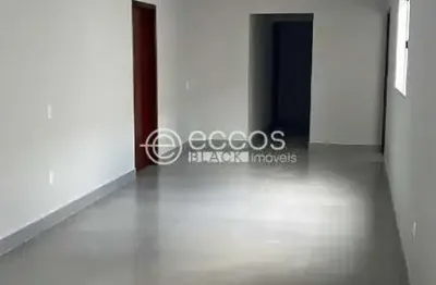 Casa à venda, 3 quartos, 3 suítes, 2 vagas, Dom Eduardo - UBERABA/MG