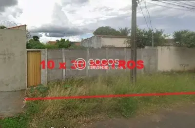 Terreno comercial à venda na Rua Gérson Braga, 102, Conjunto Segismundo Pereira, Uberlândia