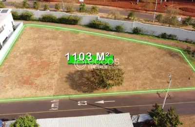 Terreno comercial à venda na Avenida Paulo Gracindo, 448, Gávea, Uberlândia