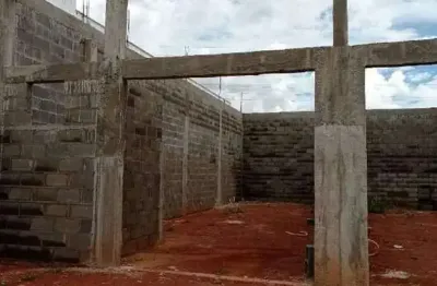 Terreno comercial à venda na Rua das Gabirobas, 222, Jardim Sucupira, Uberlândia