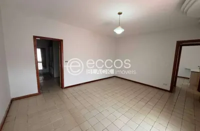 Casa comercial para aluguel, 3 quartos, 3 suítes, 5 vagas, cidade jardim - uberlândia/mg