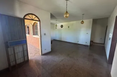 Casa à venda, 3 quartos, 1 suíte, 4 vagas, tabajaras - uberlândia/mg