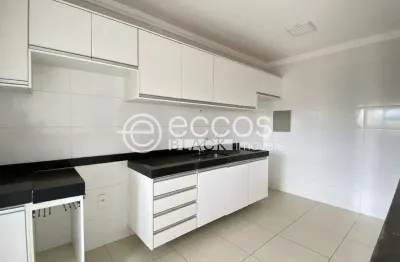 Apartamento à venda, 3 quartos, 1 suíte, 2 vagas, vila maria helena - uberaba/mg