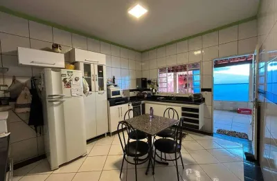 Casa à venda, 3 quartos, 1 suíte, 2 vagas, jardim das palmeiras - uberlândia/mg