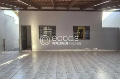 Casa à venda, 3 quartos, 1 suíte, 4 vagas, segismundo pereira - uberlândia/mg