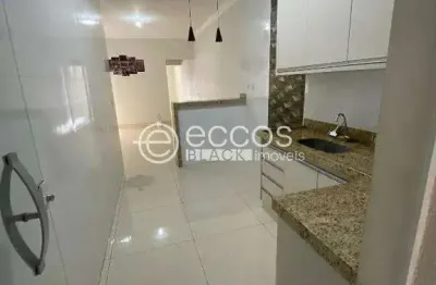 Casa para aluguel, 2 quartos, 1 suíte, 2 vagas, jardim europa - uberlândia/mg