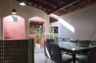 Casa para aluguel, 4 quartos, 1 vaga, osvaldo rezende - uberlândia/mg
