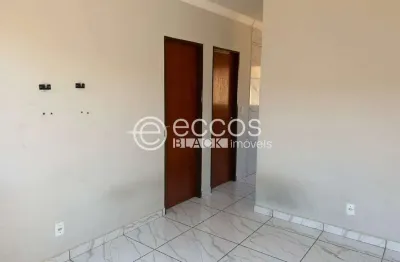 Casa com 2 quartos à venda na Rua Genipabu, 134, Jardim Copacabana, Uberaba