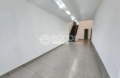 Casa para aluguel, 3 quartos, 1 suíte, 1 vaga, santo antônio - belo horizonte/mg