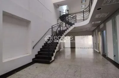 Casa comercial para alugar na Praça Rui Barbosa, 219, Fundinho, Uberlândia
