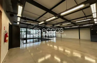 Casa comercial à venda na Rua Guaicurus, 254, Saraiva, Uberlândia