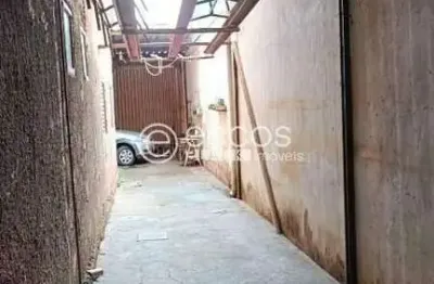 Barracão à venda, 1 quarto, nossa senhora das graças - uberlândia/mg